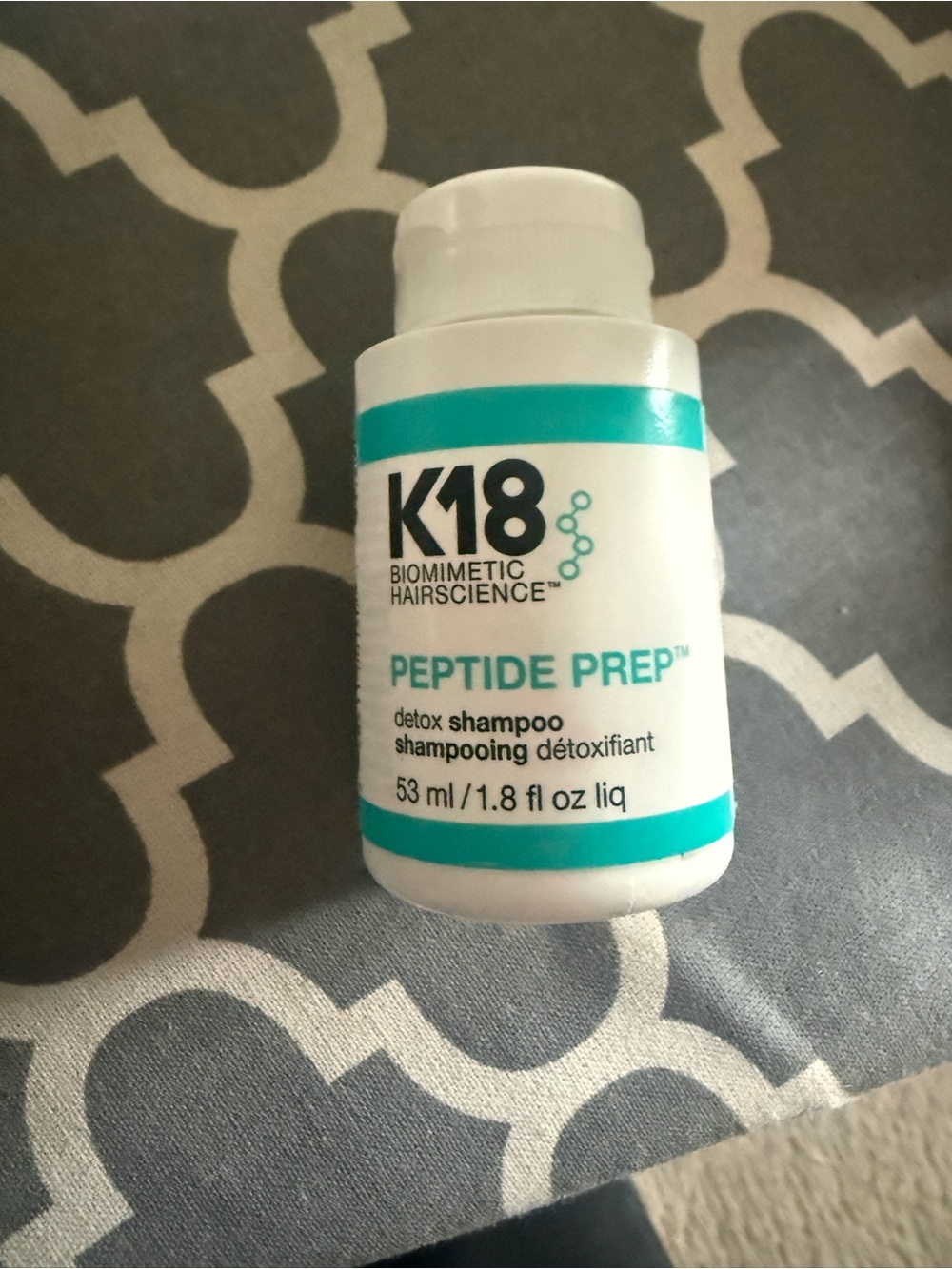 K18 Peptide Prep Detox Shampoo - White Bottle with Teal Accents